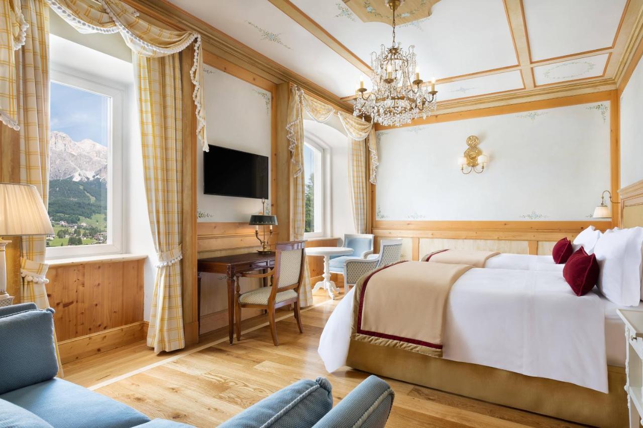 Cristallo, A Luxury Collection Resort & Spa, Cortina D 'Ampezzo Cortina d'Ampezzo Exterior foto