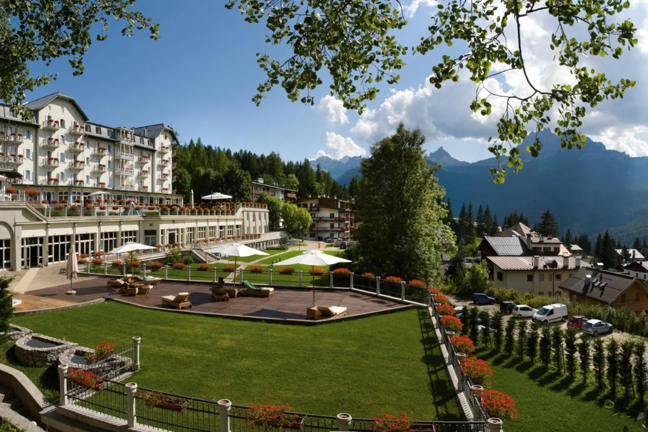 Cristallo, A Luxury Collection Resort & Spa, Cortina D 'Ampezzo Cortina d'Ampezzo Exterior foto