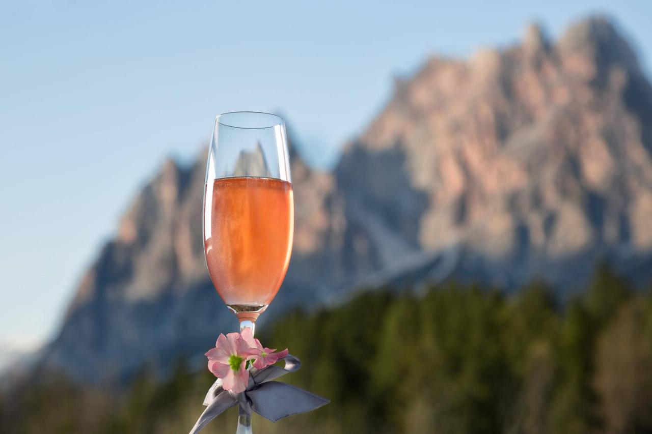 Cristallo, A Luxury Collection Resort & Spa, Cortina D 'Ampezzo Cortina d'Ampezzo Exterior foto